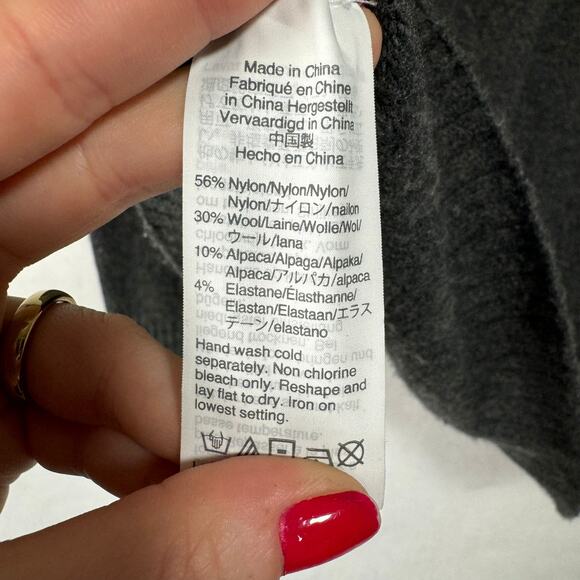 J.Crew Womens Wool/Alpaca Blend Turtleneck Gray Sweater Sz M Minimalist Cottage - Picture 6 of 6